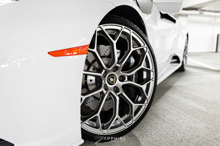 Wheel of a White Lamborghini Huracan Evo Coupe