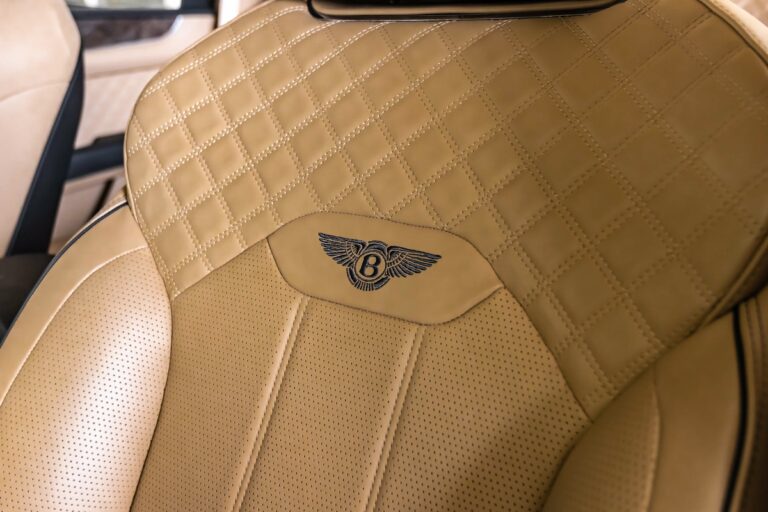 Bentley Bentayga Seat